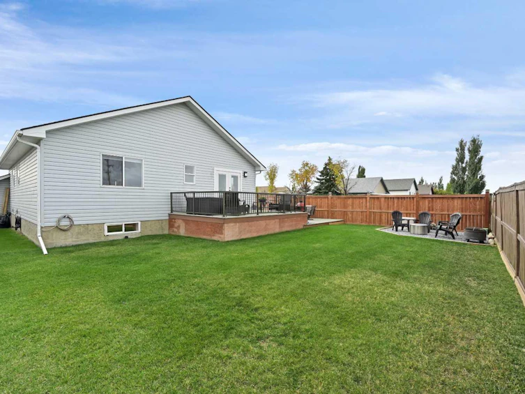 302 Highwood Village Place NW, High River, AB, T1V 1W1 - 37