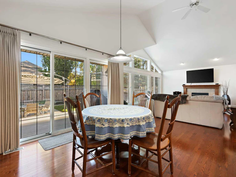 51 Cranleigh Common SE, Calgary, AB, T3M 1G5 - 13