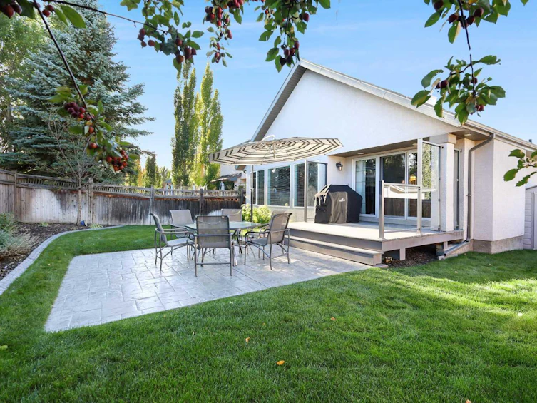 51 Cranleigh Common SE, Calgary, AB, T3M 1G5 - 38