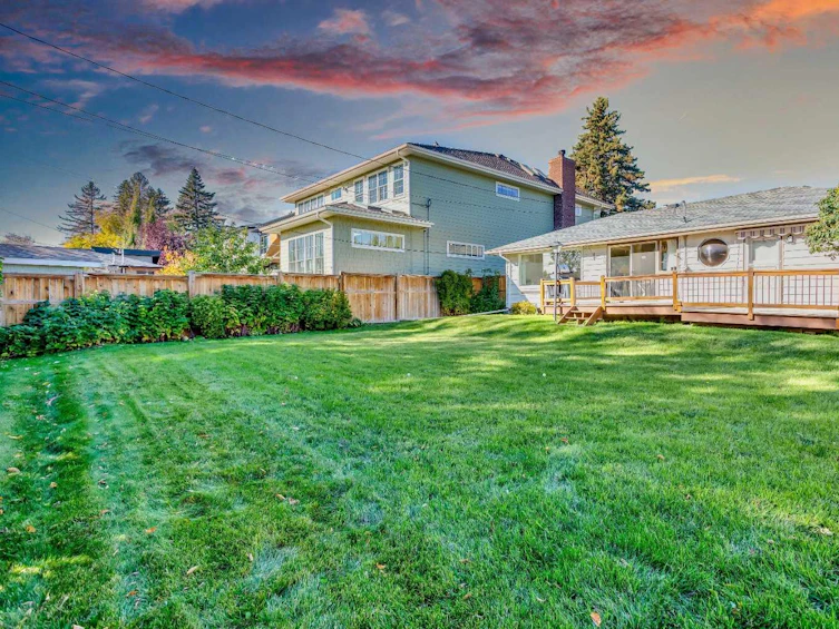 1603 42 Avenue Southwest, Calgary, AB, T2T 2M4 - 8