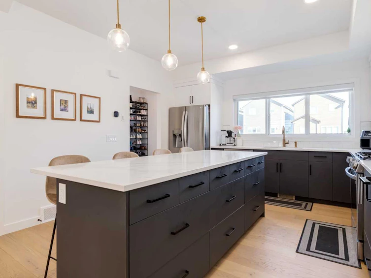 552 Legacy Circle SE, Calgary, AB, T2X 5J5 - 4