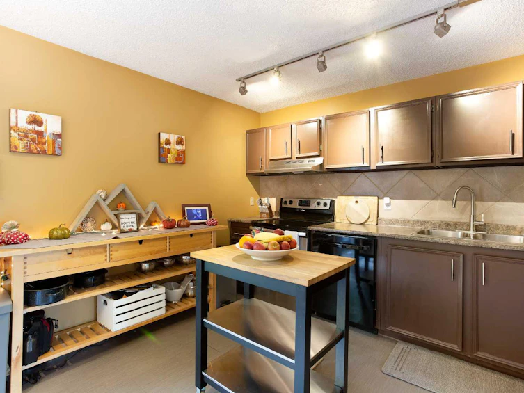 422B Ranch Glen Place NW, Calgary, AB, T3G 1G3 - 6