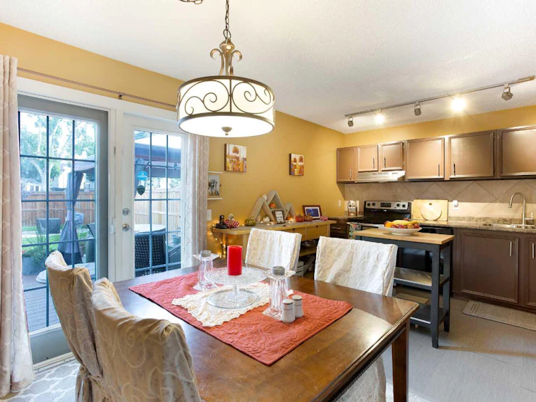 422B Ranch Glen Place NW, Calgary, AB, T3G 1G3 - 9