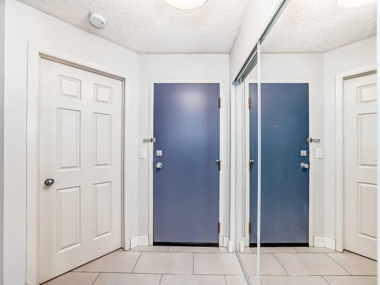 209-635 4 Avenue NE, Calgary, AB, T2E 0J9 - 2
