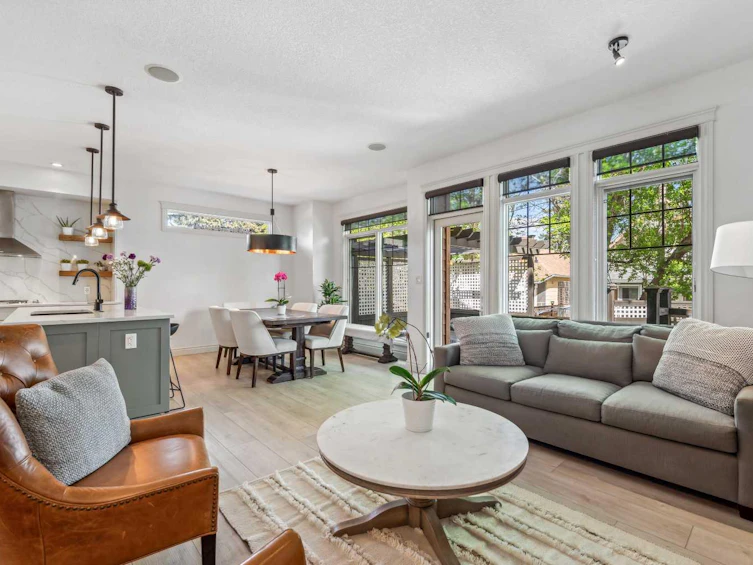 724 14a Street SE, Calgary, AB, T2G 4K8 - 5