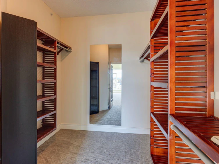 502-4 14 Street NW, Calgary, AB, T2N 1Z4 - 23