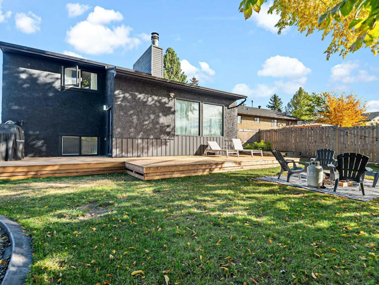 68 Barrett Drive, Red Deer, AB, T4R 1J3 - 3
