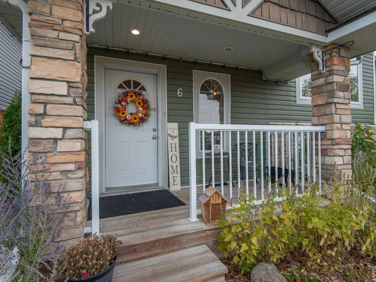 6 Hawthorne Way, Penhold, AB, T0M 1R0 - 3