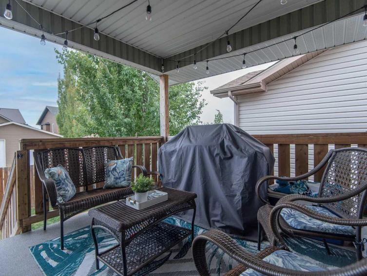 6 Hawthorne Way, Penhold, AB, T0M 1R0 - 9