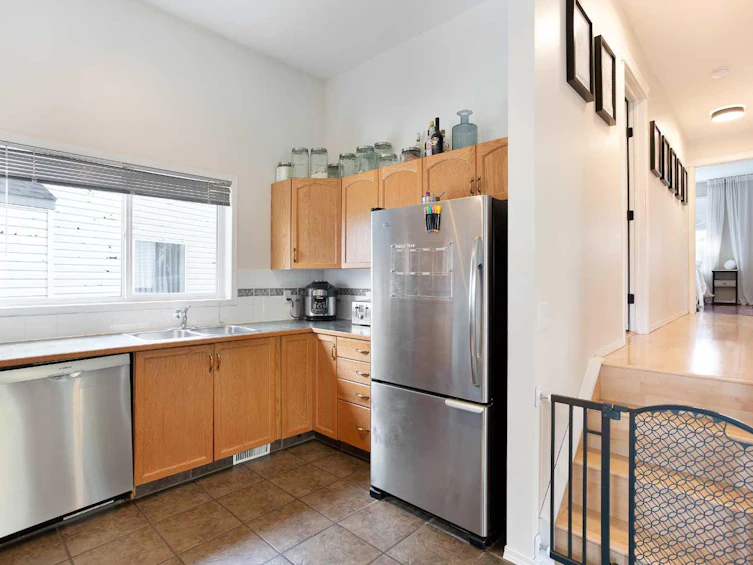 38 Coville Square NE, Calgary, AB, T3K 5E4 - 12