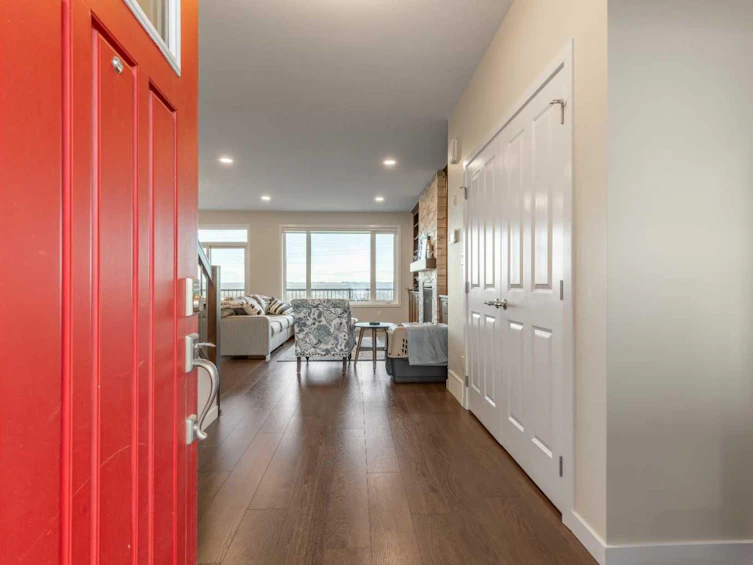 248 Agnes Short Place N, Lethbridge, AB, T1H 7G4 - 4
