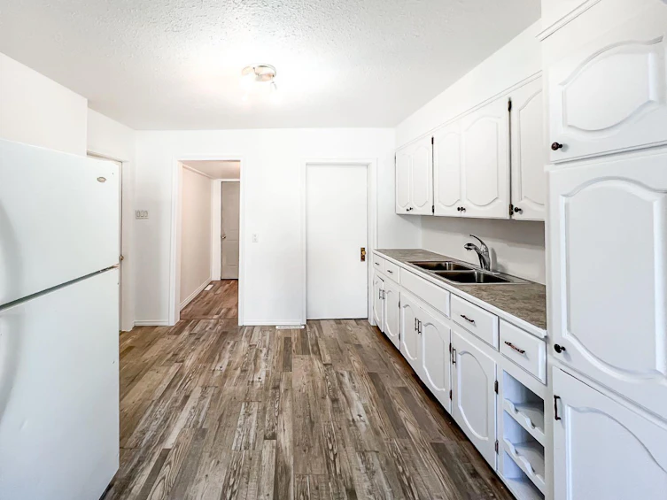 5221 50 Street, Birch Hills County, AB, T0H 1H0 - 3