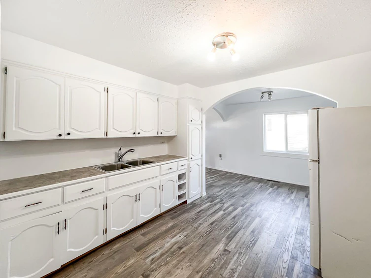 5221 50 Street, Birch Hills County, AB, T0H 1H0 - 4