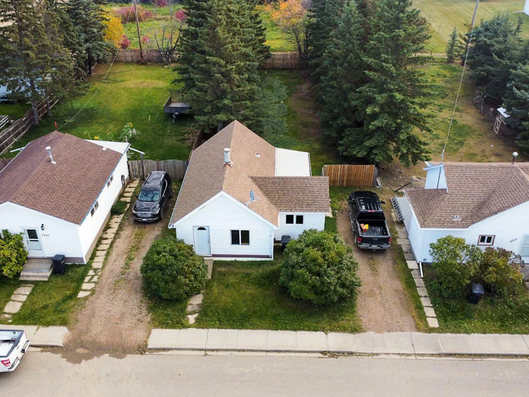 5221 50 Street, Birch Hills County, AB, T0H 1H0 - 10