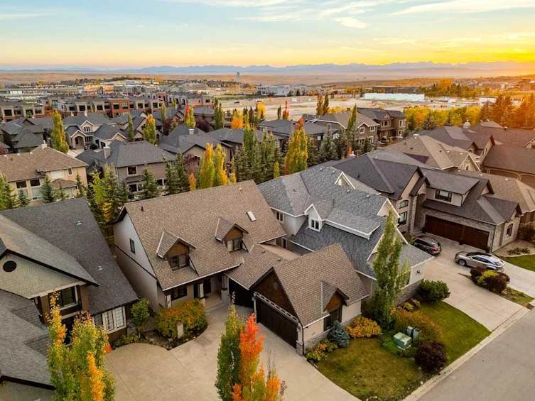 19 Aspen Meadows Manor SW, Calgary, AB, T3E 5Z7 - 4