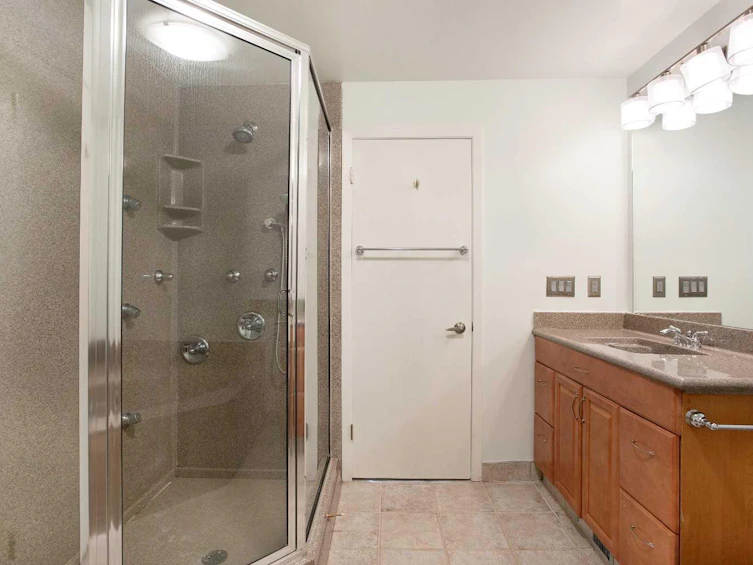 22-10030 Oakmoor Way SW, Calgary, AB, T2V 4S8 - 23