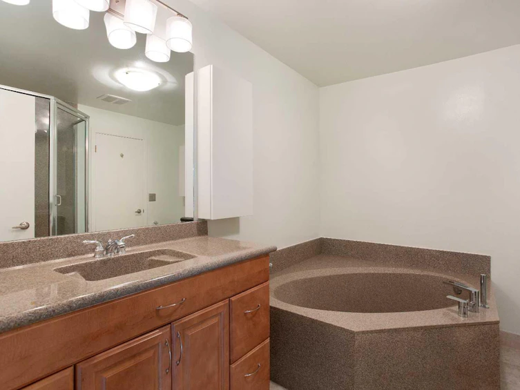 22-10030 Oakmoor Way SW, Calgary, AB, T2V 4S8 - 24