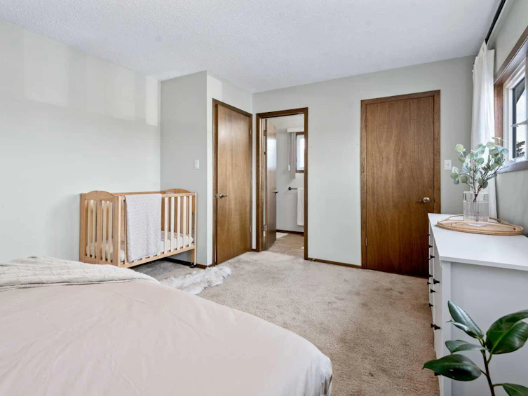 36 Brookes Crescent, Red Deer, AB, T4R 1L9 - 15