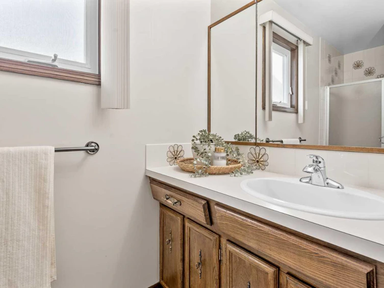 36 Brookes Crescent, Red Deer, AB, T4R 1L9 - 18
