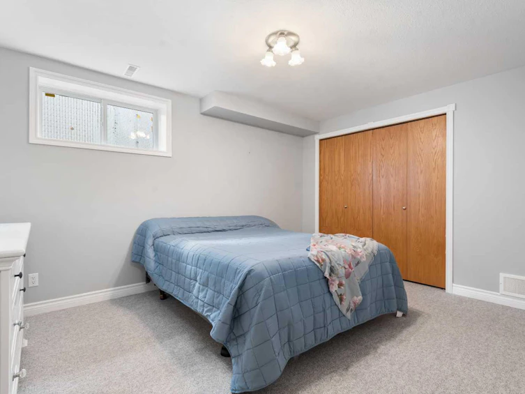 143 Andrews Close, Red Deer, AB, T4R 2P8 - 29