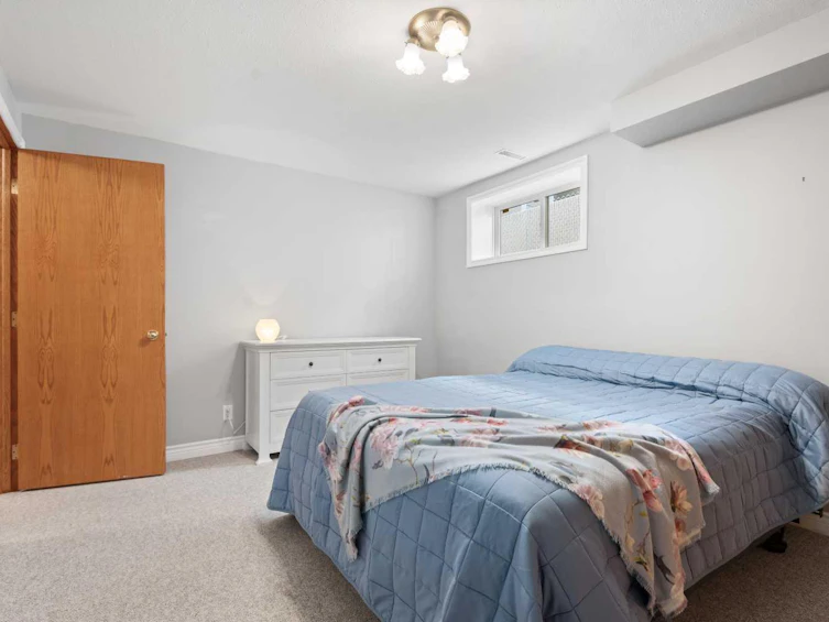143 Andrews Close, Red Deer, AB, T4R 2P8 - 30