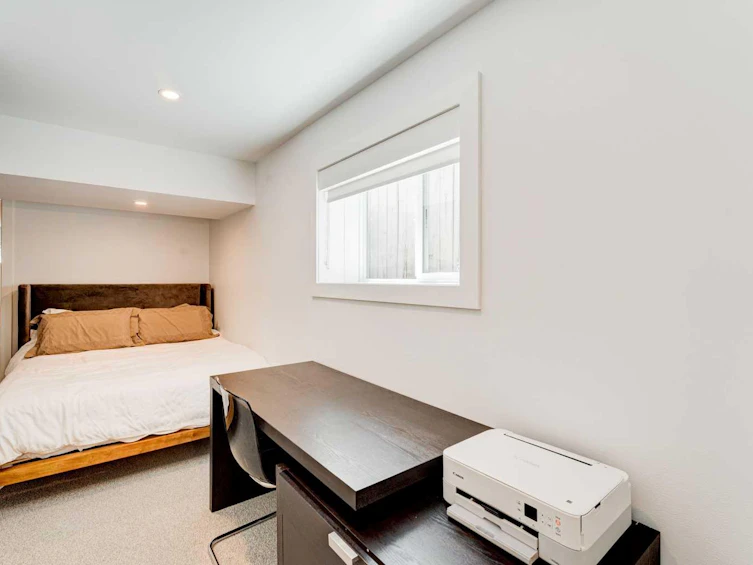 2213 26a Street SW, Calgary, AB, T3E 2C2 - 36