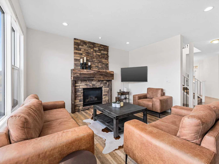 30 Riviera View S, Cochrane, AB, T4C 0Y7 - 5