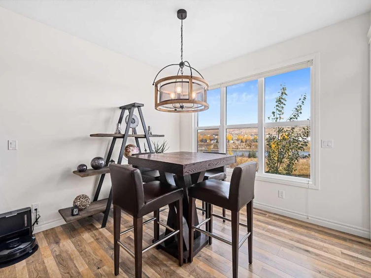 30 Riviera View S, Cochrane, AB, T4C 0Y7 - 13