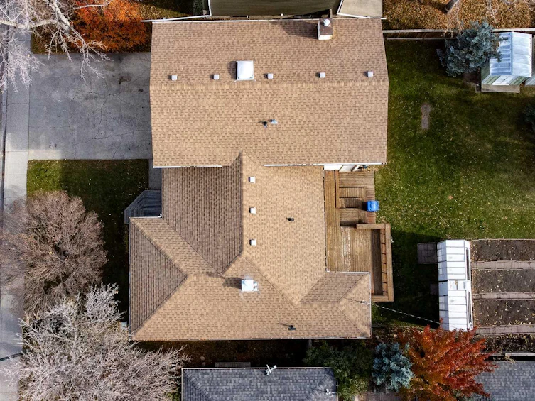 1027 32 Avenue NW, Calgary, AB, T2K 0B2 - 7