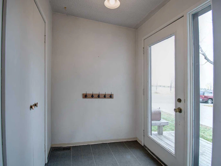 1027 32 Avenue NW, Calgary, AB, T2K 0B2 - 19