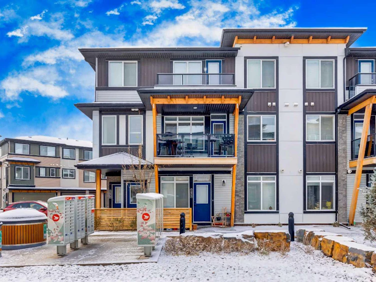 235 Savanna Walk NE, Calgary, AB, T3J 0Y3 - 13