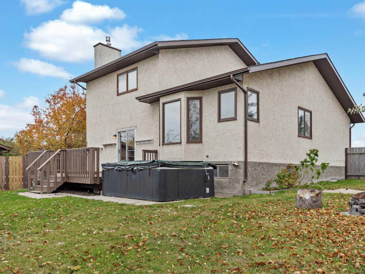 28 Drake Close, Red Deer, AB, T4R 1Y6 - 2
