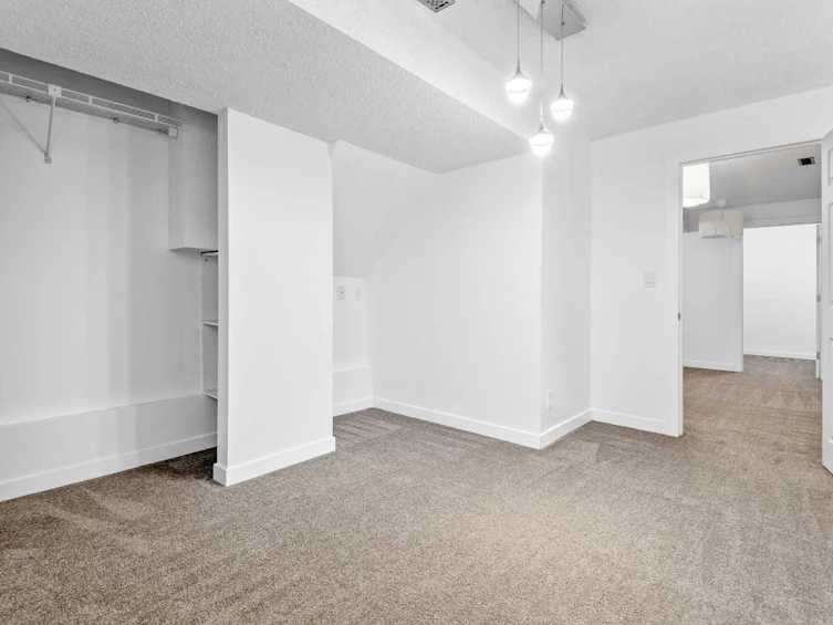 28 Drake Close, Red Deer, AB, T4R 1Y6 - 24