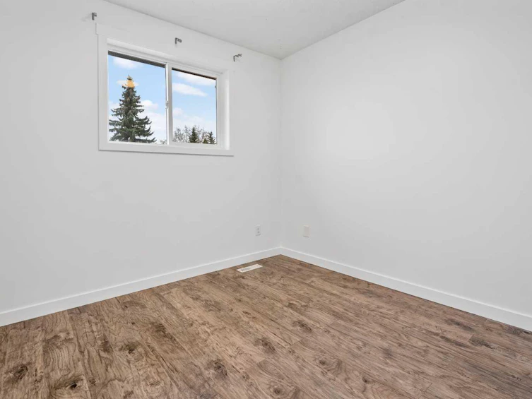 28 Drake Close, Red Deer, AB, T4R 1Y6 - 32