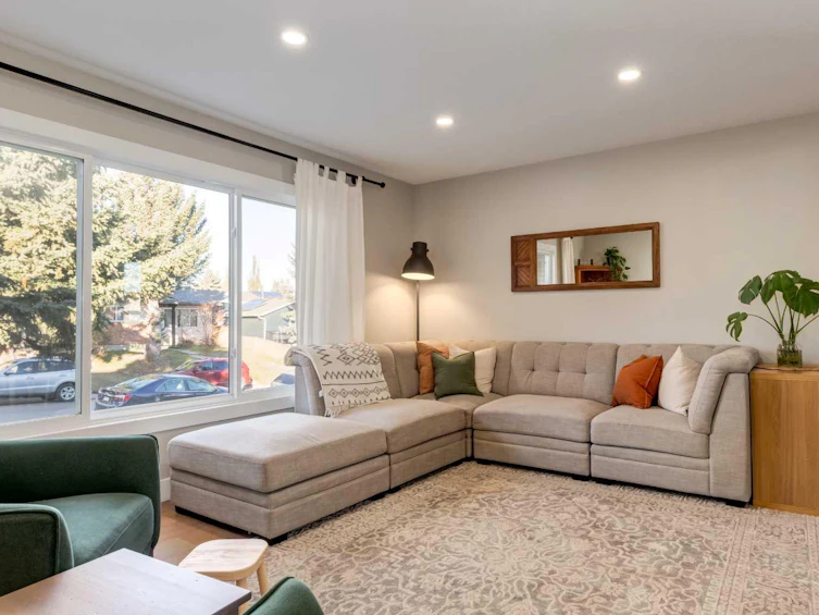 60 Beddington Way NE, Calgary, AB, T3K 1M9 - 3