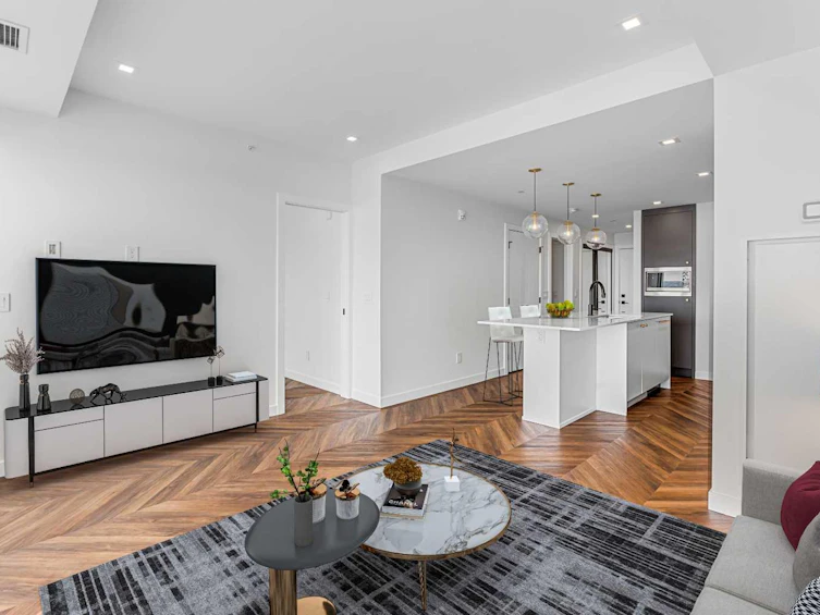 707-8445 Broadcast Avenue SW, Calgary, AB, T3H 6B6 - 5