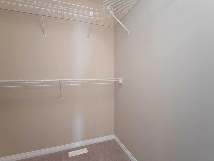 151-33 Donlevy Avenue, Red Deer, AB, T4R 3B6 - 17