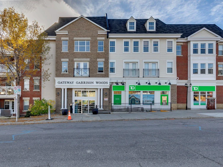221-2233 34 Avenue SW, Calgary, AB, T2T 6N2 - 27