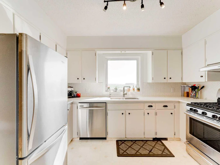 48168 402 Avenue W, Foothills County, AB, T1S 1A1 - 15