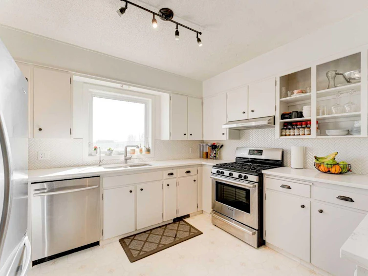 48168 402 Avenue W, Foothills County, AB, T1S 1A1 - 16