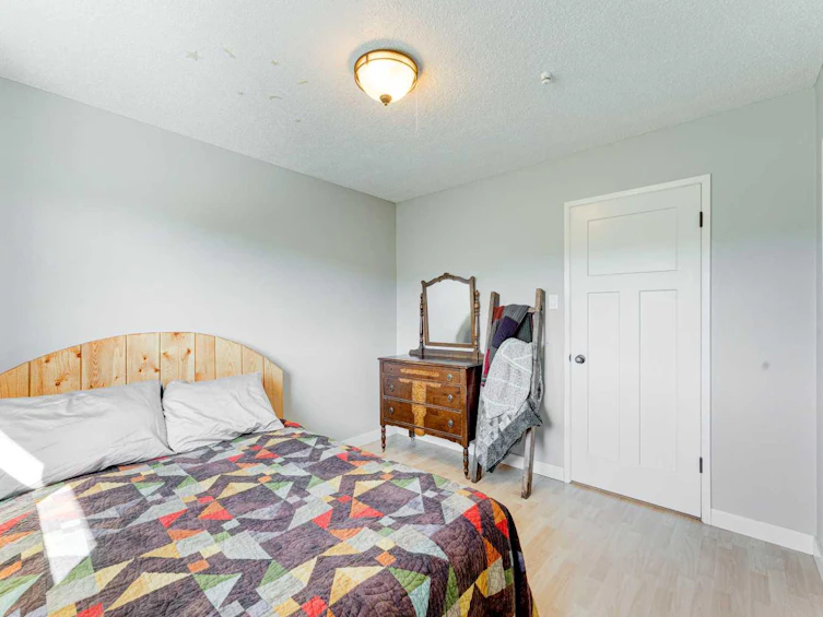48168 402 Avenue W, Foothills County, AB, T1S 1A1 - 26
