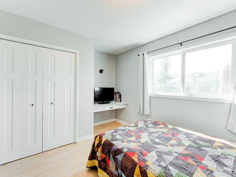 48168 402 Avenue W, Foothills County, AB, T1S 1A1 - 27