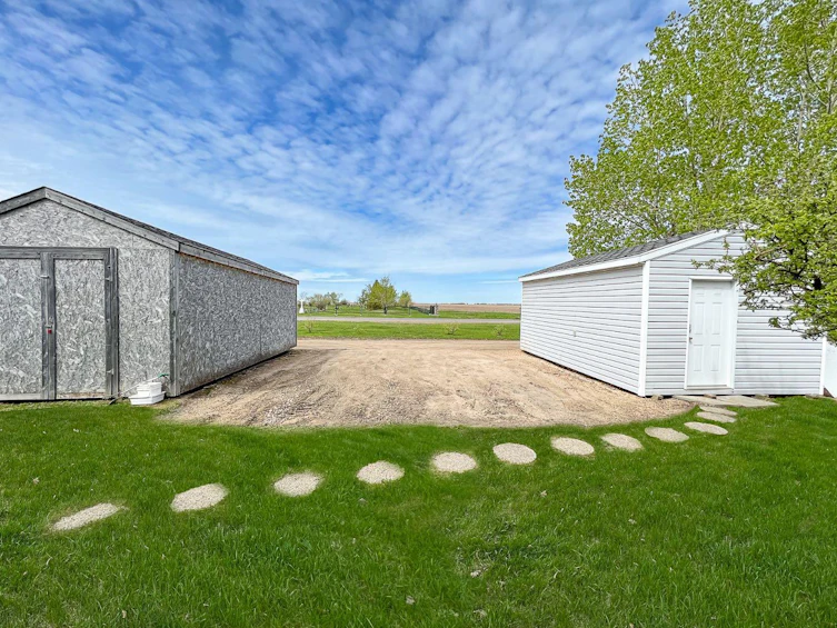 513 1st B Street SW, Falher, AB, T0H 1M0 - 45