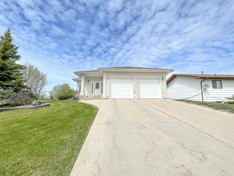 513 1st B Street SW, Falher, AB, T0H 1M0 - 48