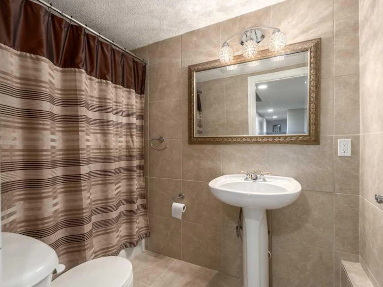 75 West Cedar Rise SW, Calgary, AB, T3H 5E2 - 45