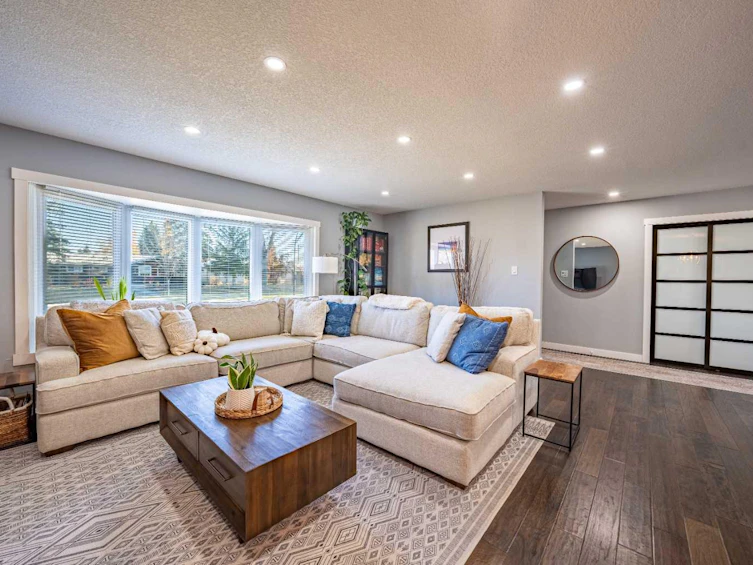 759 Acadia Drive SE, Calgary, AB, T3J 0C6 - 8