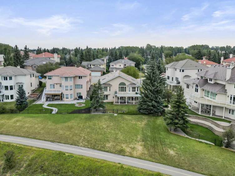 181 Hamptons Green NW, Calgary, AB, T3A 5A8 - 45
