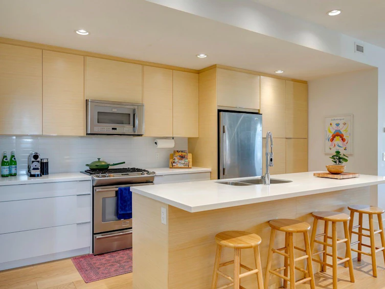 202-1707 27 Avenue SW, Calgary, AB, T2T 1G9 - 5