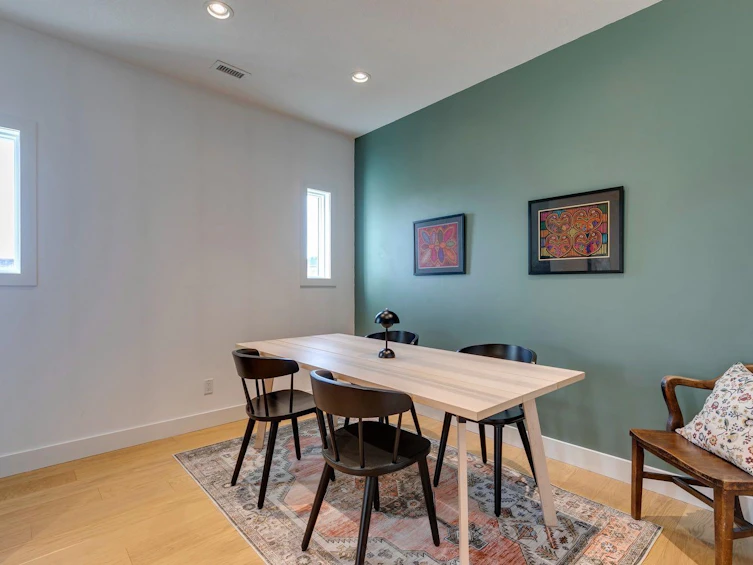 202-1707 27 Avenue SW, Calgary, AB, T2T 1G9 - 12