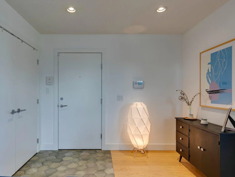 202-1707 27 Avenue SW, Calgary, AB, T2T 1G9 - 16